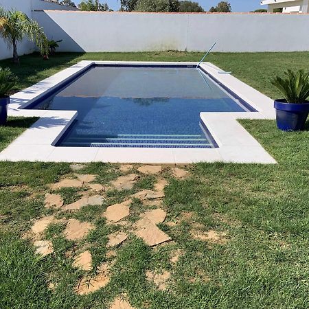 Las Casitas De La Barrosa Con Jardin Y Piscina Chiclana de la Frontera Bilik gambar