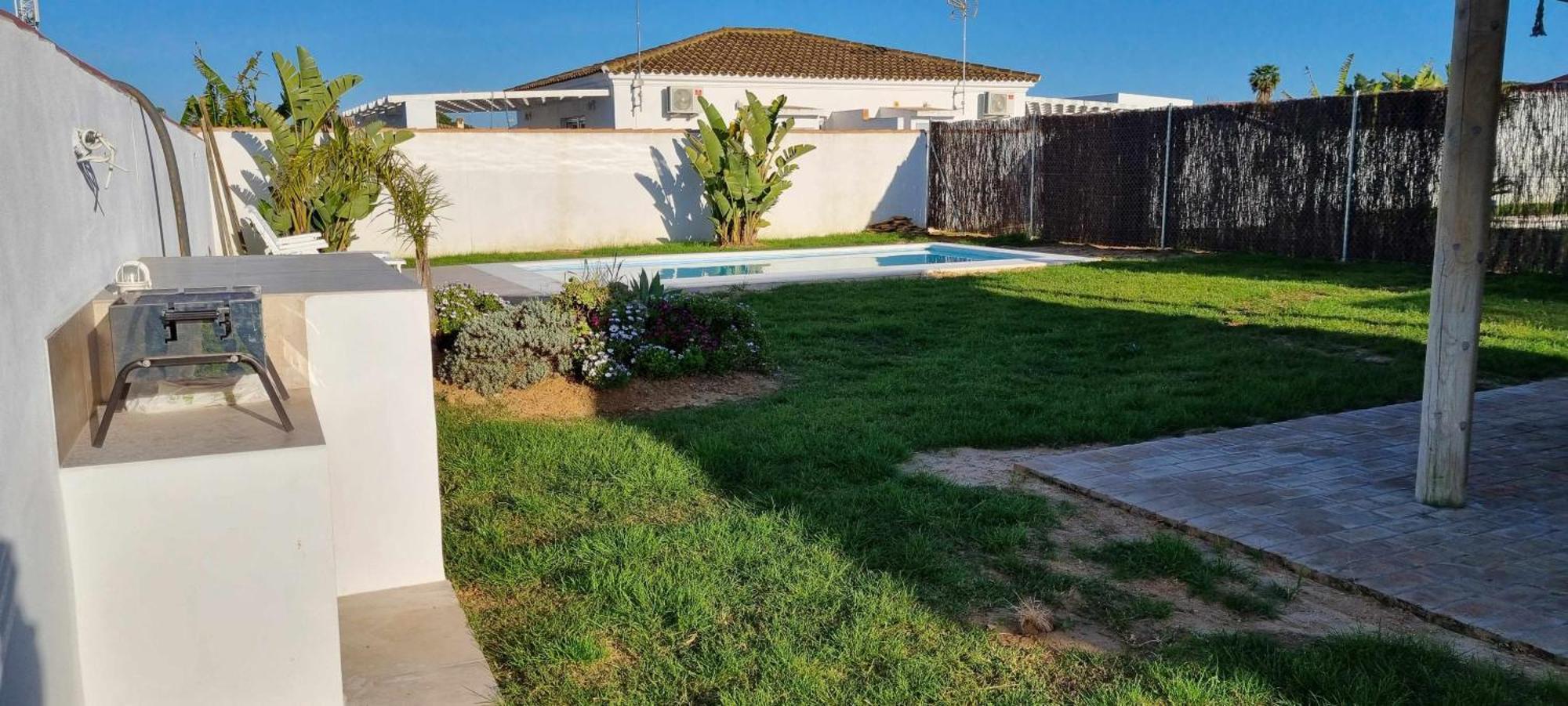 Las Casitas De La Barrosa Con Jardin Y Piscina Chiclana de la Frontera Bilik gambar